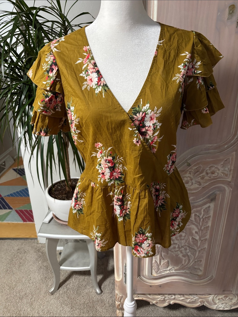 Madewell mustard yellow floral crossover peplum top